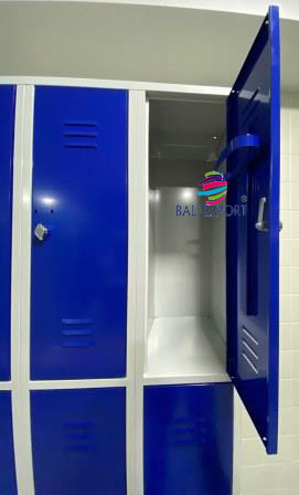 Vestiário triplo com 6 Cacifos Sobrepostos Chapa 1900x900x500 mm Azul Bebe