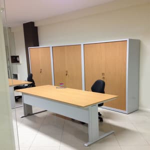 Postos de trabalho secretárias Linha Express